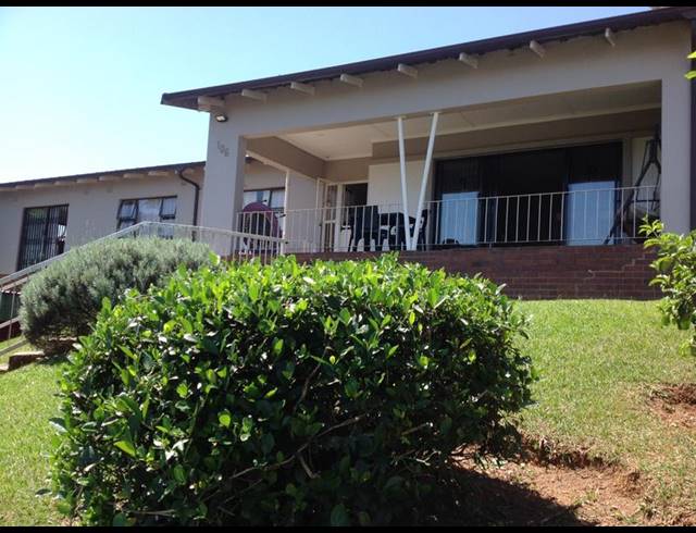 4 BEDROOM HOUSE FOR SALE IN WOODLANDS